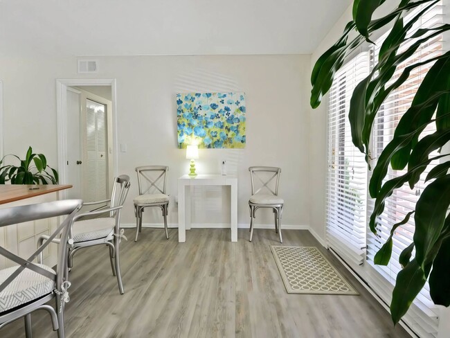 The Forest Apartments in Greensboro, NC - Building Photo - Building Photo