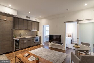 1801 16th St NW in Washington, DC - Building Photo - Building Photo