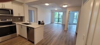 4 Kimberly Ln in Collingwood, ON - Building Photo