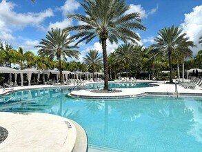 16743 Picardy Way in Delray Beach, FL - Building Photo - Building Photo