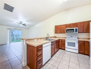709 W 12th St in Lehigh Acres, FL - Building Photo - Building Photo