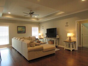 348 Mayberry Way in New Brockton, AL - Building Photo - Building Photo