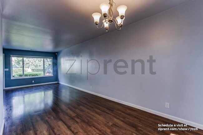 70 Fountainhead Ct in Martinez, CA - Building Photo - Building Photo
