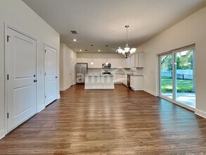 1255 Heavenly Dr in St. Cloud, FL - Building Photo - Building Photo