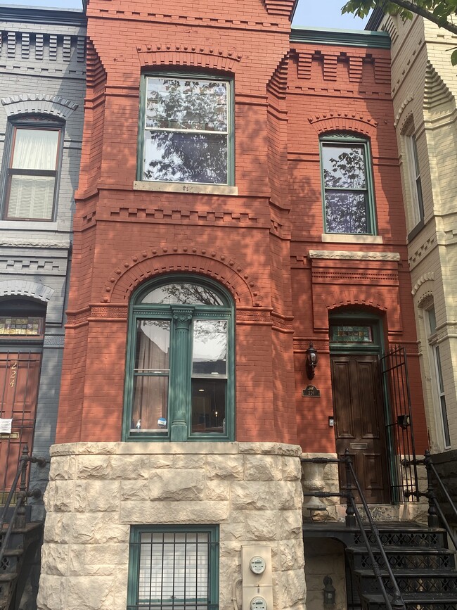 226 11th St SE in Washington, DC - Building Photo - Building Photo