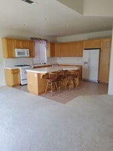 370 Vista Dr in Arroyo Grande, CA - Building Photo - Building Photo
