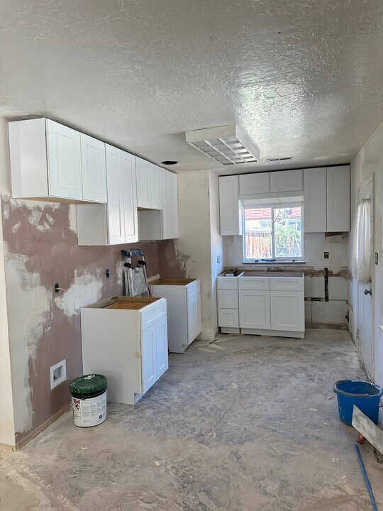 3979 S 500 E in Millcreek, UT - Building Photo
