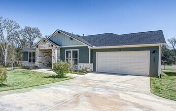 128 Roaming Rock Trl in San Marcos, TX - Building Photo - Building Photo
