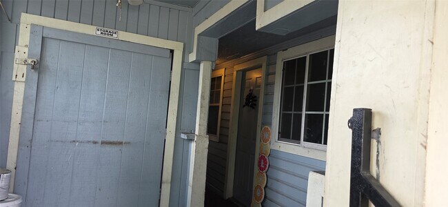 property at 4005 Irvington Blvd