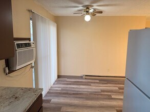 607 Benham St-Unit -609 in Richland, WA - Building Photo - Building Photo