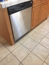 2642 Blackwood Ave in Clovis, CA - Building Photo - Building Photo