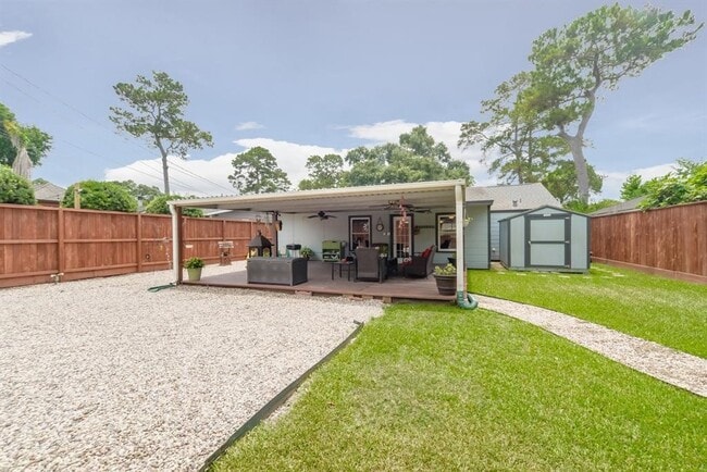 7418 Jalna St in Houston, TX - Building Photo - Building Photo