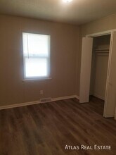 14830 E Nickell Ave in Independence, MO - Building Photo - Building Photo