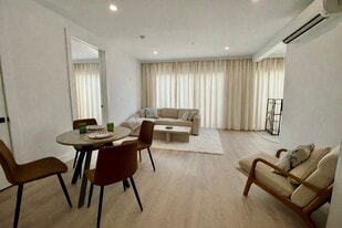 19 Livingston St in Newark, NJ - Building Photo