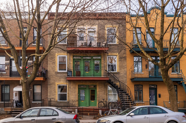 4680-4690 Messier St in Montréal, QC - Building Photo - Primary Photo