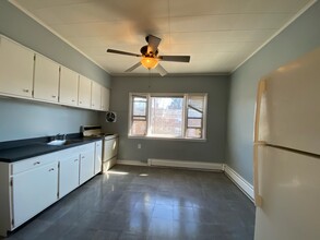 311 Magnolia St, Unit 2F in Highland Park, NJ - Building Photo - Building Photo