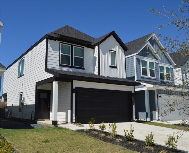 10212 Berkeley Spgs Trl in Houston, TX - Building Photo - Building Photo