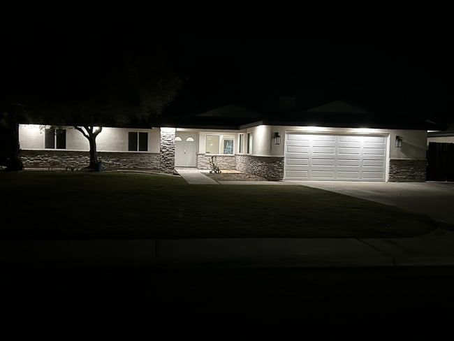 11216 Poulsen Way in Bakersfield, CA - Building Photo - Building Photo