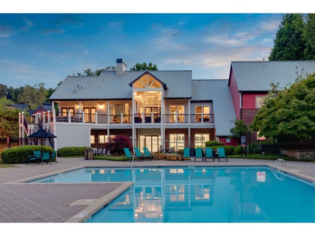 Elme Druid Hills