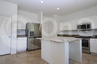 17413 N 19th Run in Phoenix, AZ - Building Photo - Building Photo