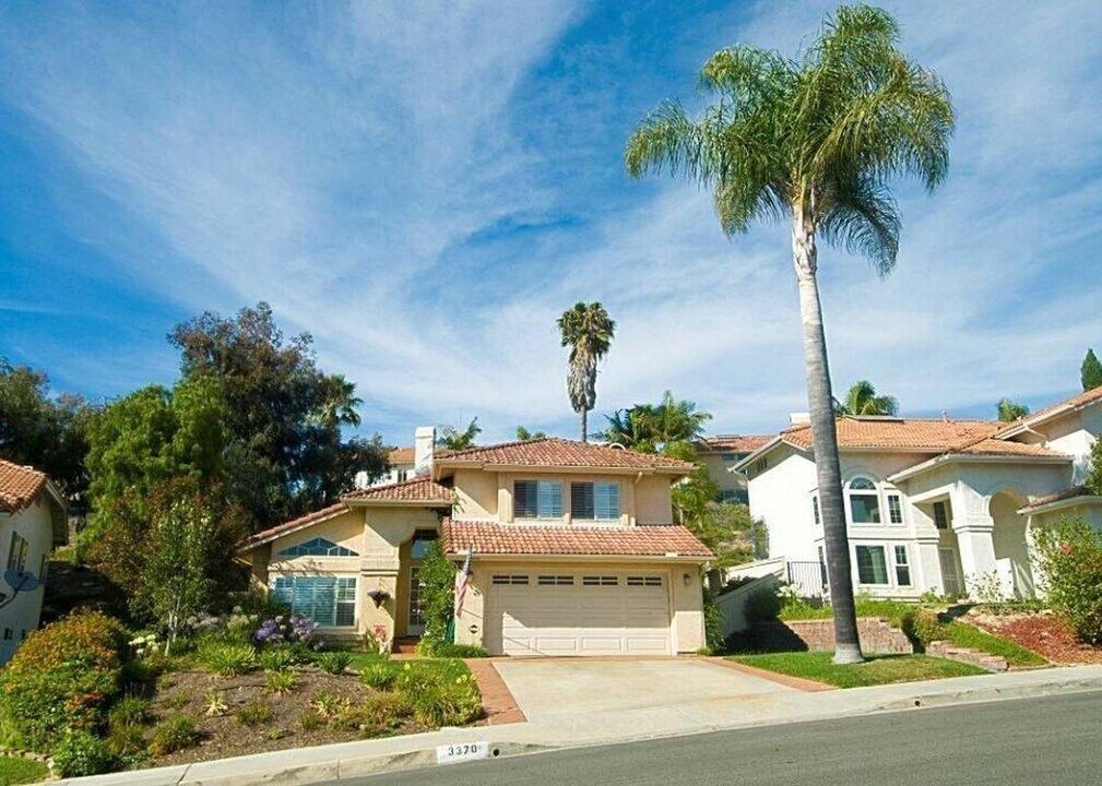 3370 Waterford Dr in Oceanside, CA - Building Photo