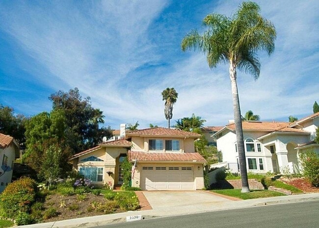 property at 3370 Waterford Dr