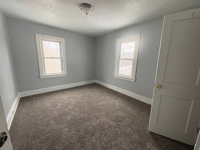 1007 Elbon Rd in Cleveland Heights, OH - Building Photo - Building Photo