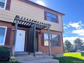 1711 Norfolk St in Aurora, CO - Building Photo - Building Photo