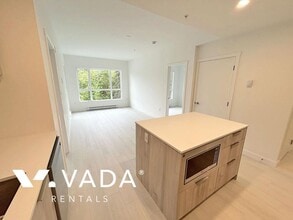 3594 Malsum Dr in North Vancouver, BC - Building Photo - Building Photo