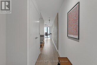 55-655 Ontario St in Toronto, ON - Building Photo - Building Photo