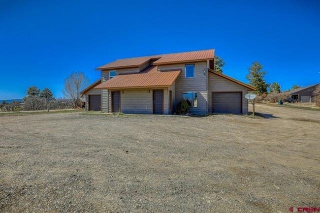 property at 529 E Golf Pl