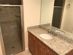 27740 Roslin Dr in Bonita Springs, FL - Building Photo - Building Photo