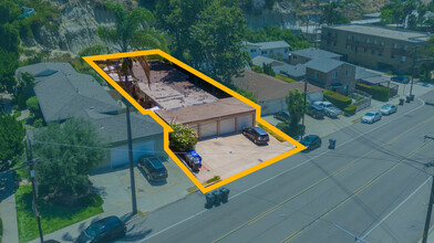 3621 Reynard Way in San Diego, CA - Building Photo - Building Photo