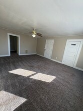 107 E Hickman St in Winchester, KY - Building Photo - Building Photo