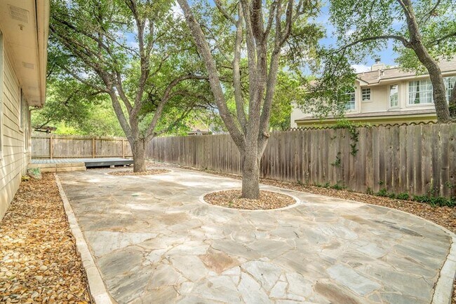 6664 Ruxton Ln in Austin, TX - Building Photo - Building Photo