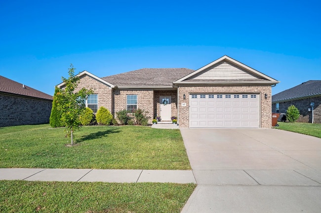 property at 547 Southern Cross Dr