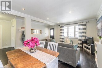 376 Talbot St in Hamilton, ON - Building Photo - Building Photo