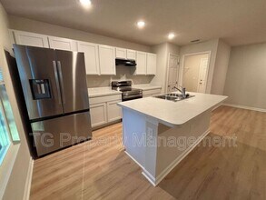 2235 Orchard St in Jacksonville, FL - Building Photo - Building Photo