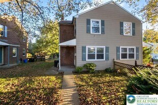 240 Palmer St in Easton, PA - Building Photo