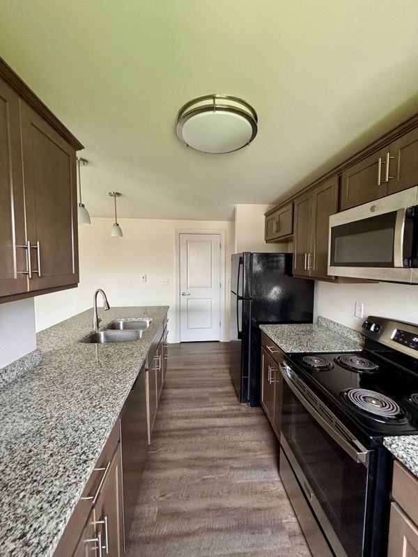 1347 Millersport Hwy in Amherst, NY - Building Photo - Building Photo