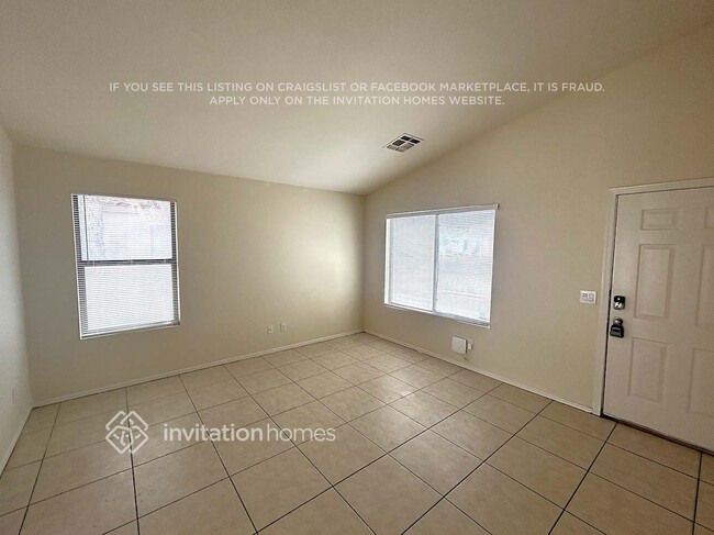 8560 W Hatcher Rd in Peoria, AZ - Building Photo - Building Photo