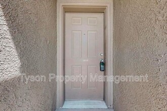 3408 Oregon Trail Rd NE in Rio Rancho, NM - Building Photo - Building Photo