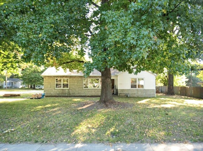 property at 1912 N 17th St