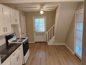 504 N Newsom St, Unit GARAGE in Mineola, TX - Building Photo - Building Photo