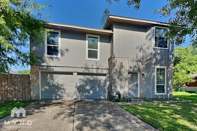 1535 Stevenage Ln