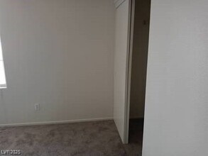 4085 Oliver Sagebrush Dr in Las Vegas, NV - Building Photo - Building Photo