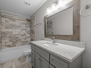 107 Bond St in Durham, NC - Building Photo - Building Photo
