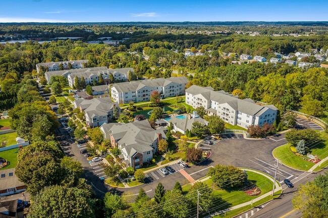 HeatherGate at Oxford Valley 55+ Active Adult Apartment Homes in Langhorne, PA - Building Photo - Building Photo