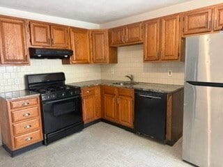 property at 17 Turner St