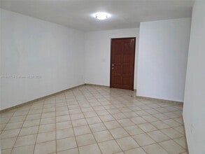 10629 SW 68th Terrace in Miami, FL - Building Photo - Building Photo